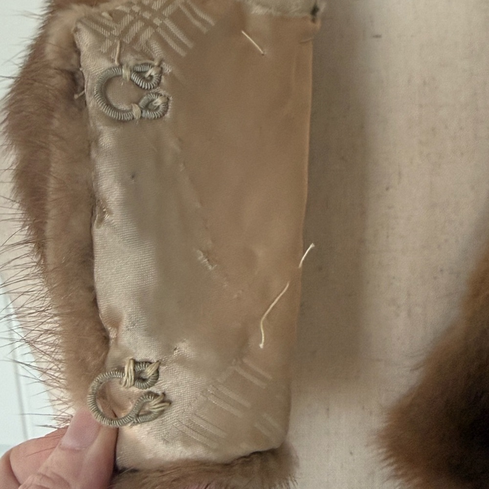 Vintage Fur Stole - Picture 4 of 6